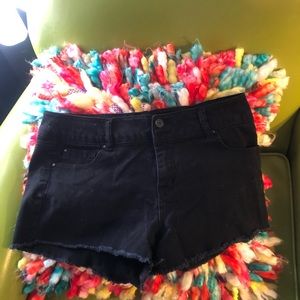 Women’s shorts